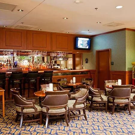 Embassy Suites By Hilton Austin Arboretum 